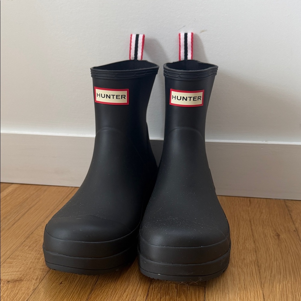 Hunter Classic Black Ankle Boots